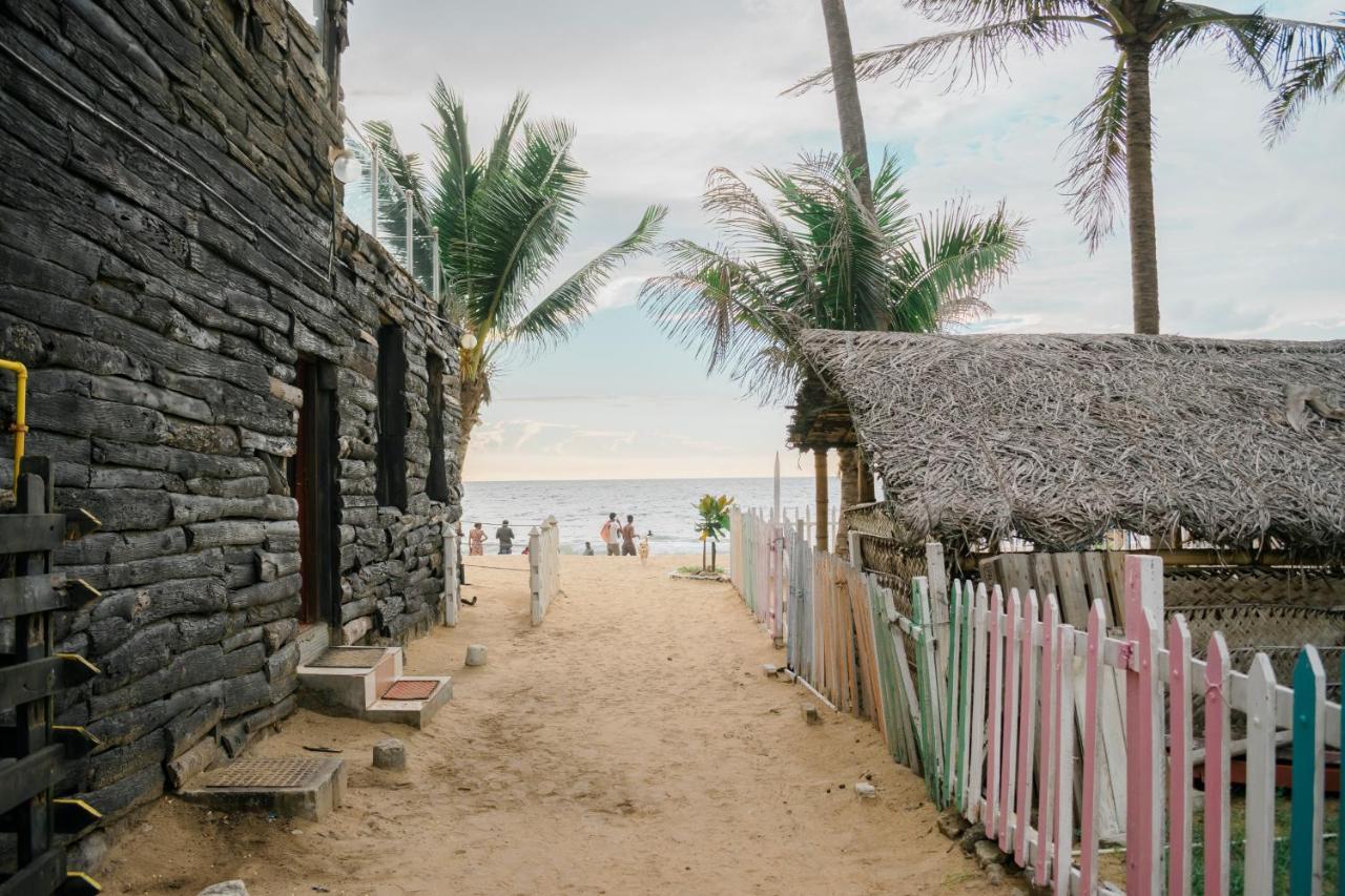 Lavinia Escapes Hotell Dehiwala-Mount Lavinia Eksteriør bilde