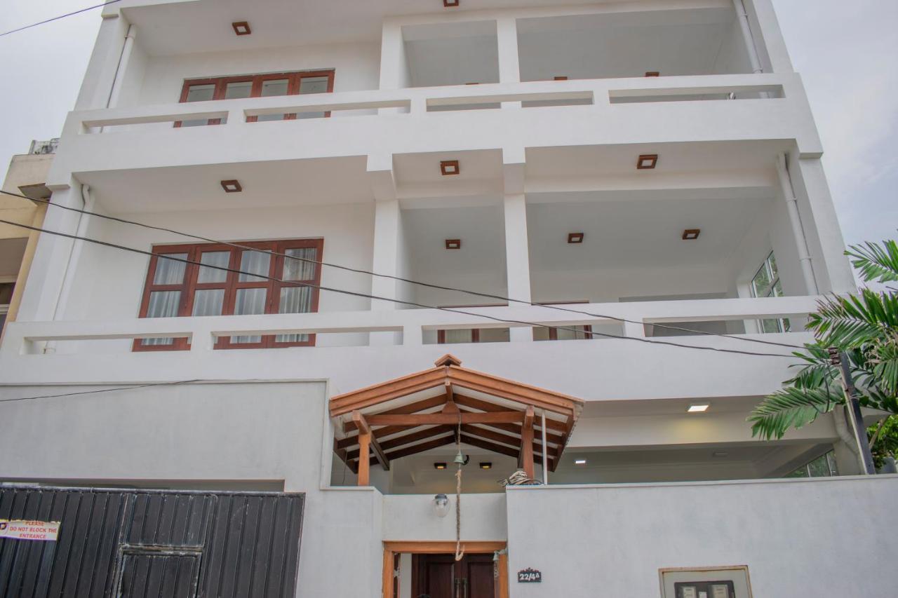 Lavinia Escapes Hotell Dehiwala-Mount Lavinia Eksteriør bilde