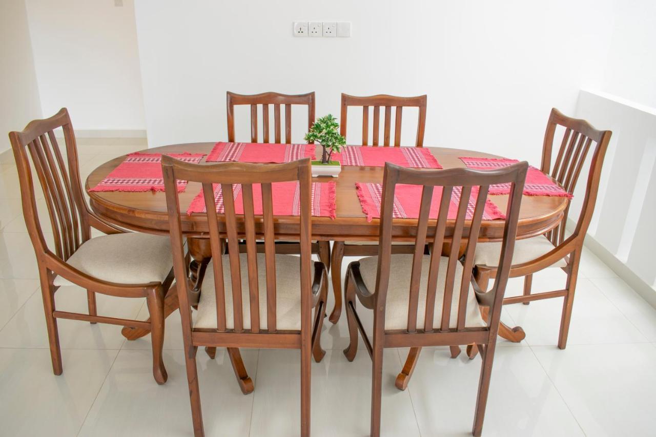 Lavinia Escapes Hotell Dehiwala-Mount Lavinia Eksteriør bilde